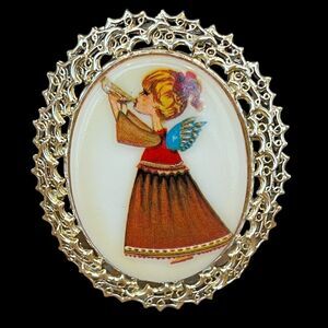 Vtg Tancer II Christmas Angel With Wings Pin Brooch Oval Gold Tone Signed 1970’s